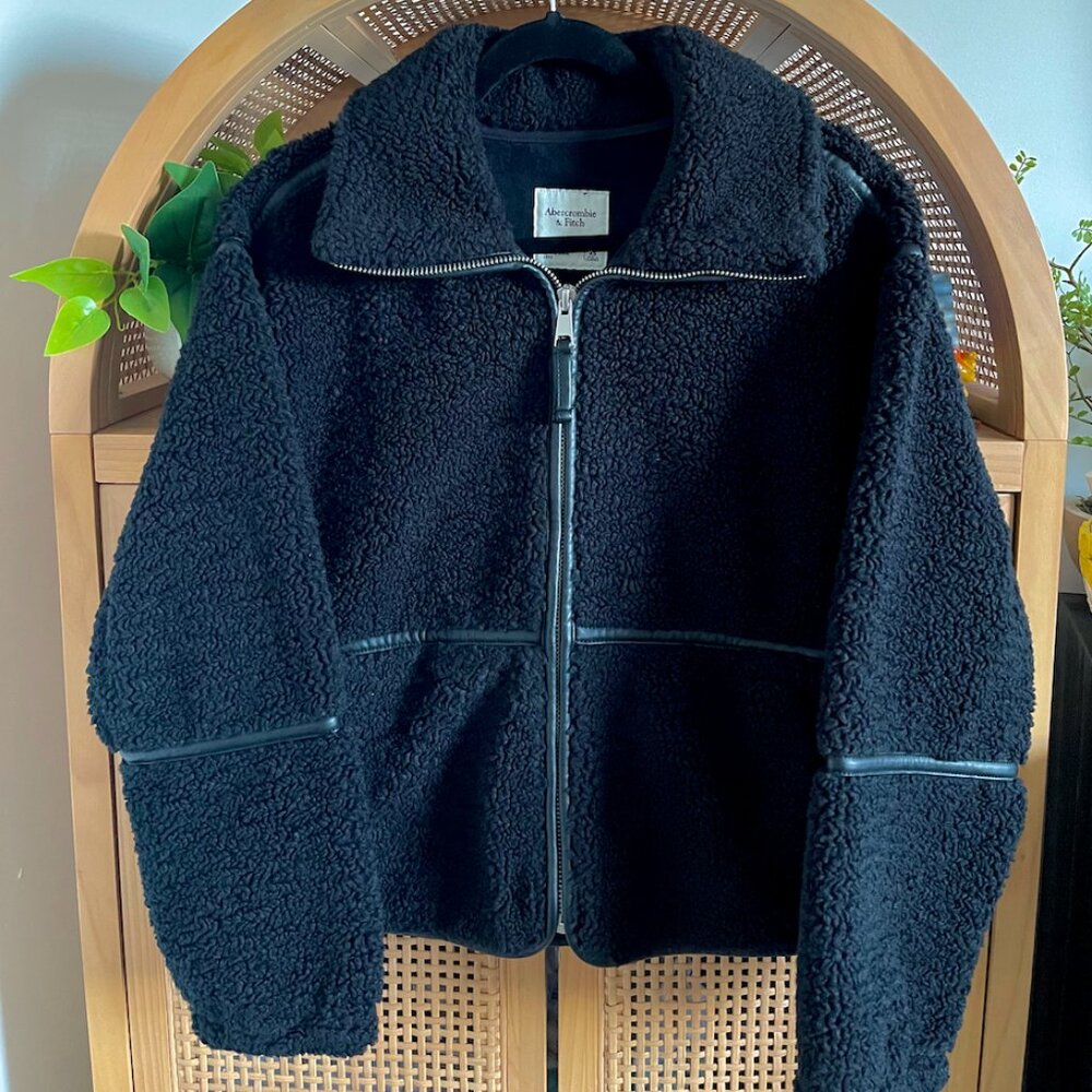 Abercrombie & Fitch Sherpa Mockneck Full-Zip
